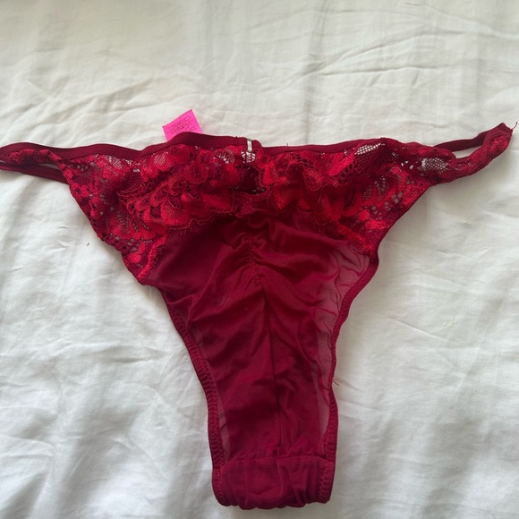 Undies - Picture 2 of 2